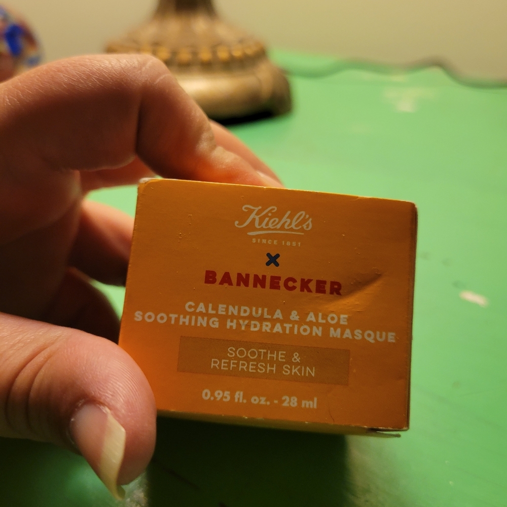 NWT Unisex Kiehl's Bannecker hydration mask